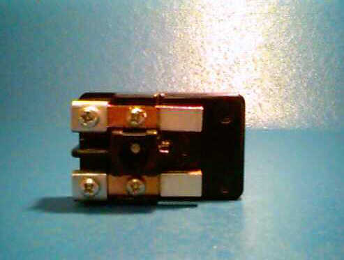B-D02 Bennie Contact