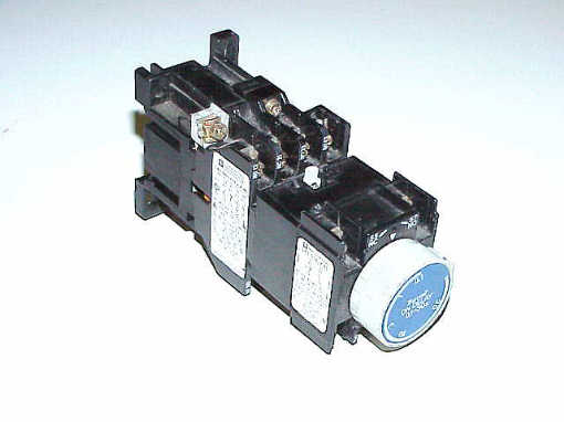 CA2-DN1319 TELEMECHANIQUE