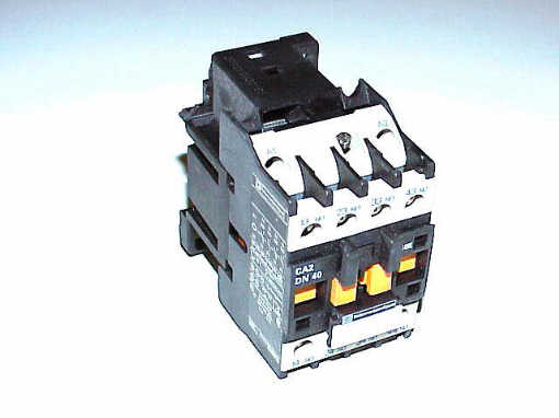 CA2-DN40 TELEMECHANIQUE