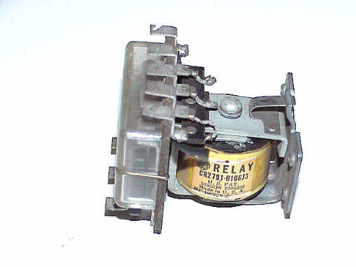 CR2781C106J3 G-E