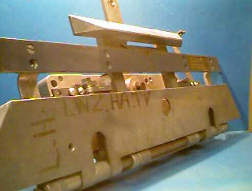 G-D60 GAL Door Clutch
