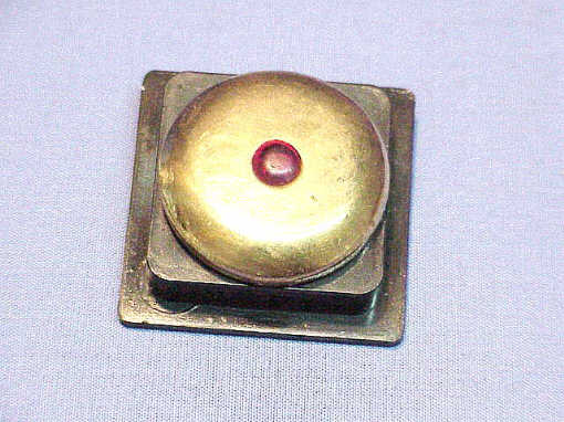 IN-B41 INNOVATION BUTTON