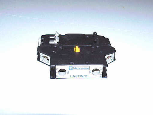 LA8DN11 TELEMECHANIQUE