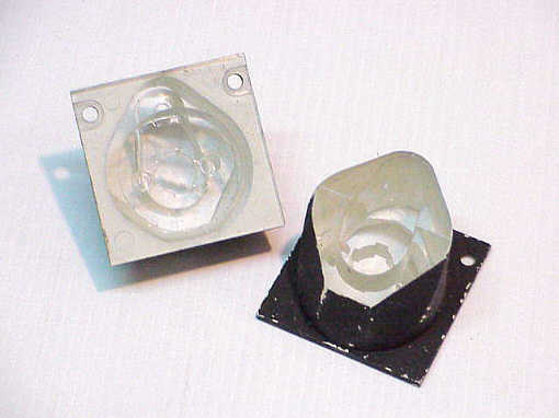 O-B065 OTIS BUTTON