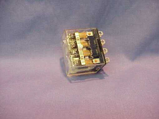 OM-R100 OMRON