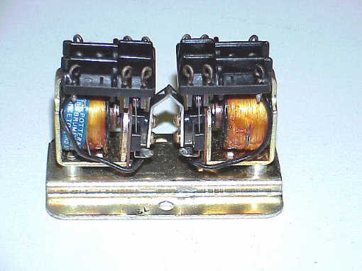 PB-R109 P & B