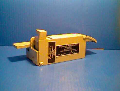 PL-D101 Peelle Door